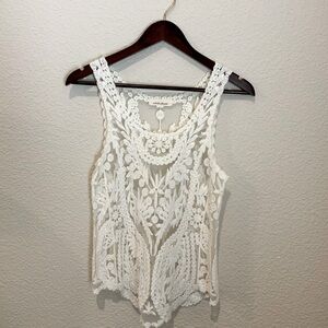 Painted threads lace tank